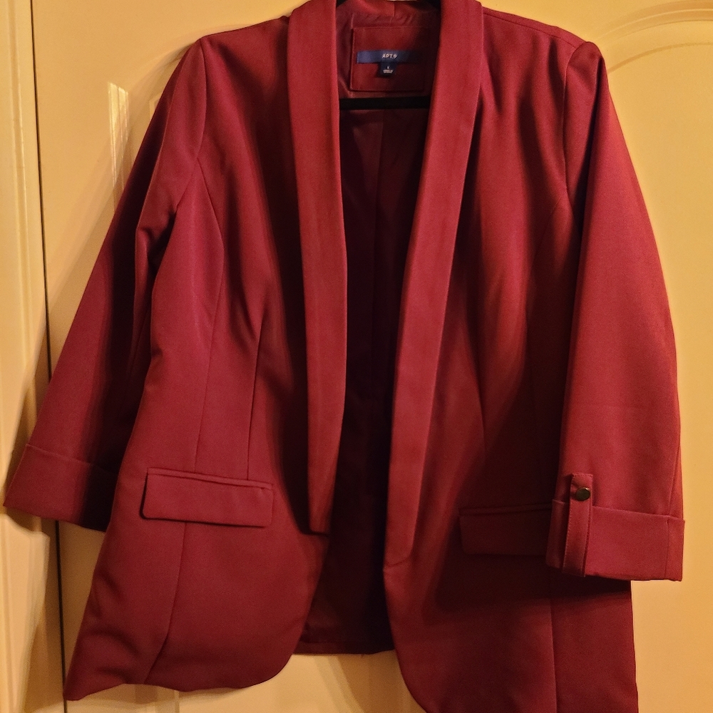Apt 9 Burgundy Blazer